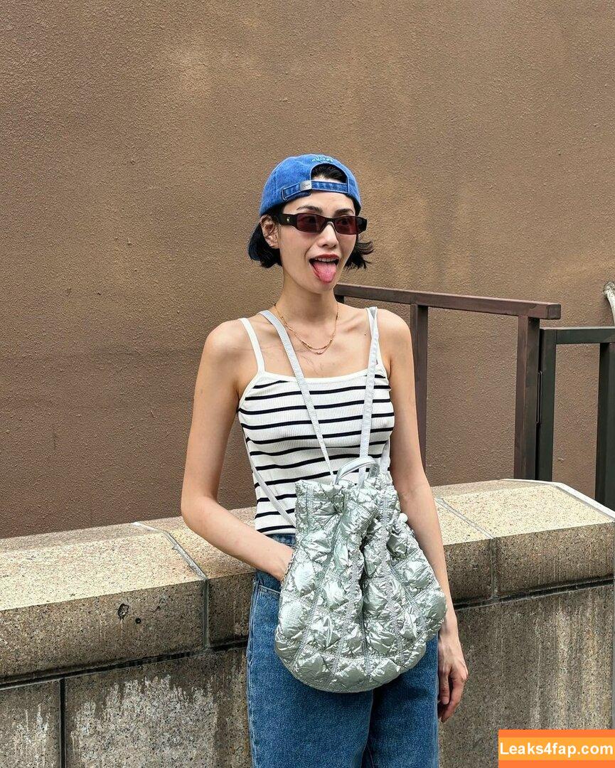 WomenK-pop /  leaked photo photo #3111