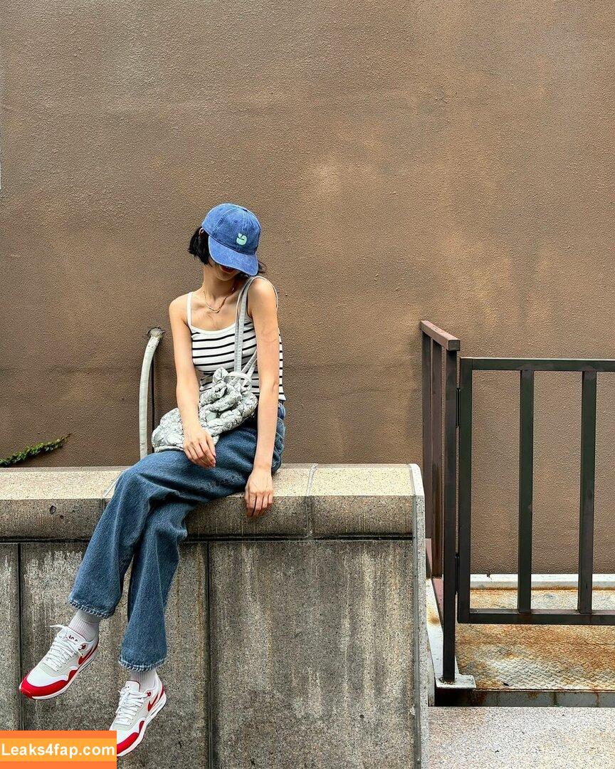 WomenK-pop /  leaked photo photo #3113