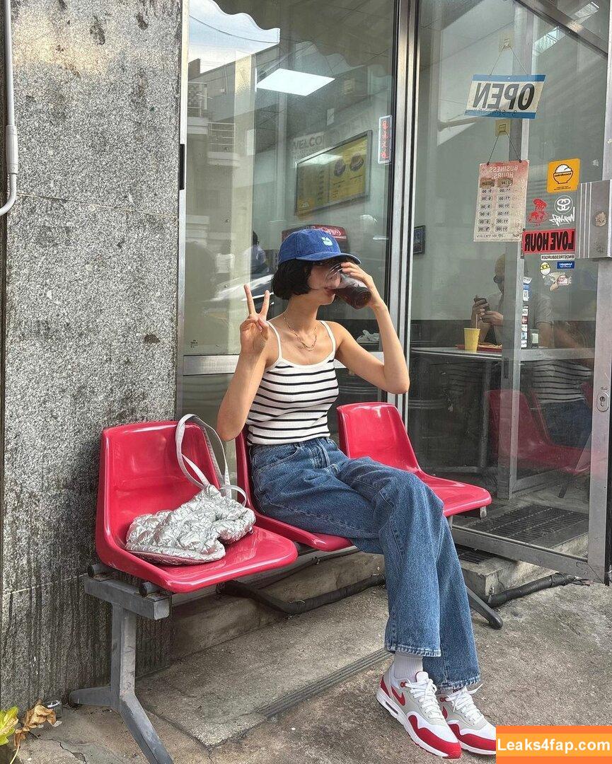 WomenK-pop /  leaked photo photo #3116