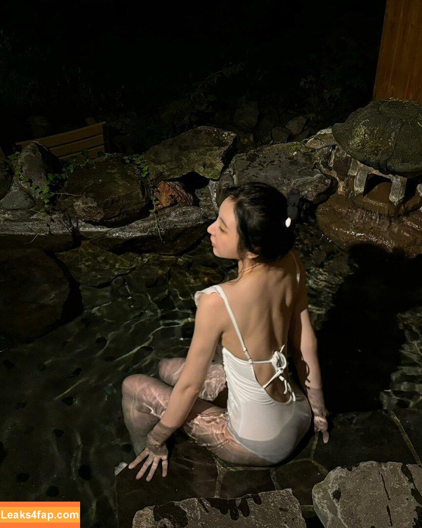 WomenK-pop /  leaked photo photo #3132