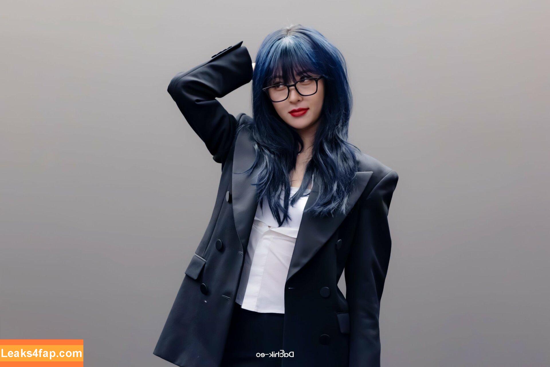 WomenK-pop /  leaked photo photo #3184