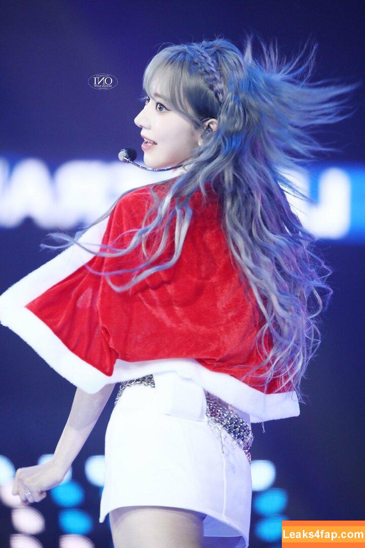 WomenK-pop /  leaked photo photo #3206