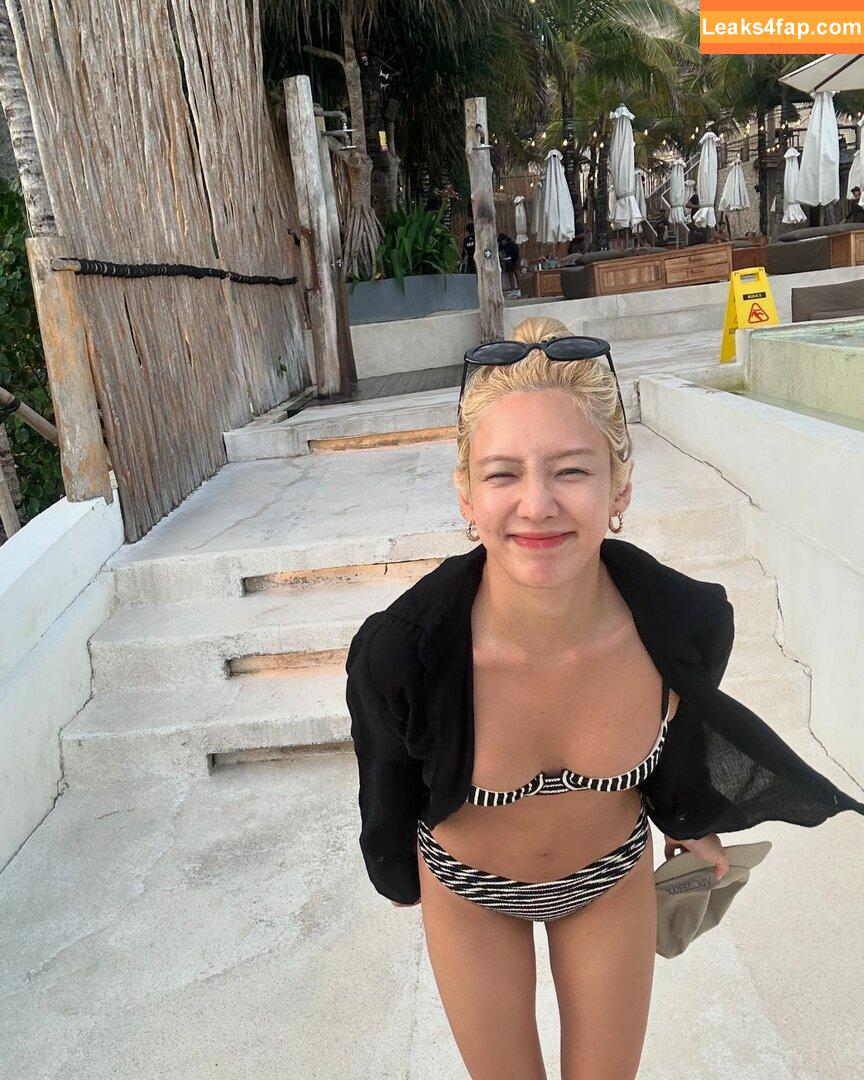 WomenK-pop /  leaked photo photo #3295