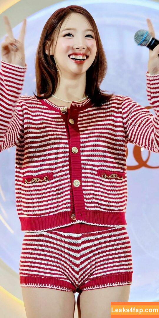 WomenK-pop /  leaked photo photo #3328