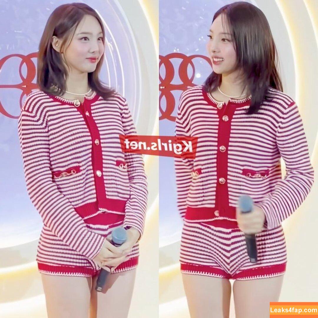 WomenK-pop /  leaked photo photo #3331