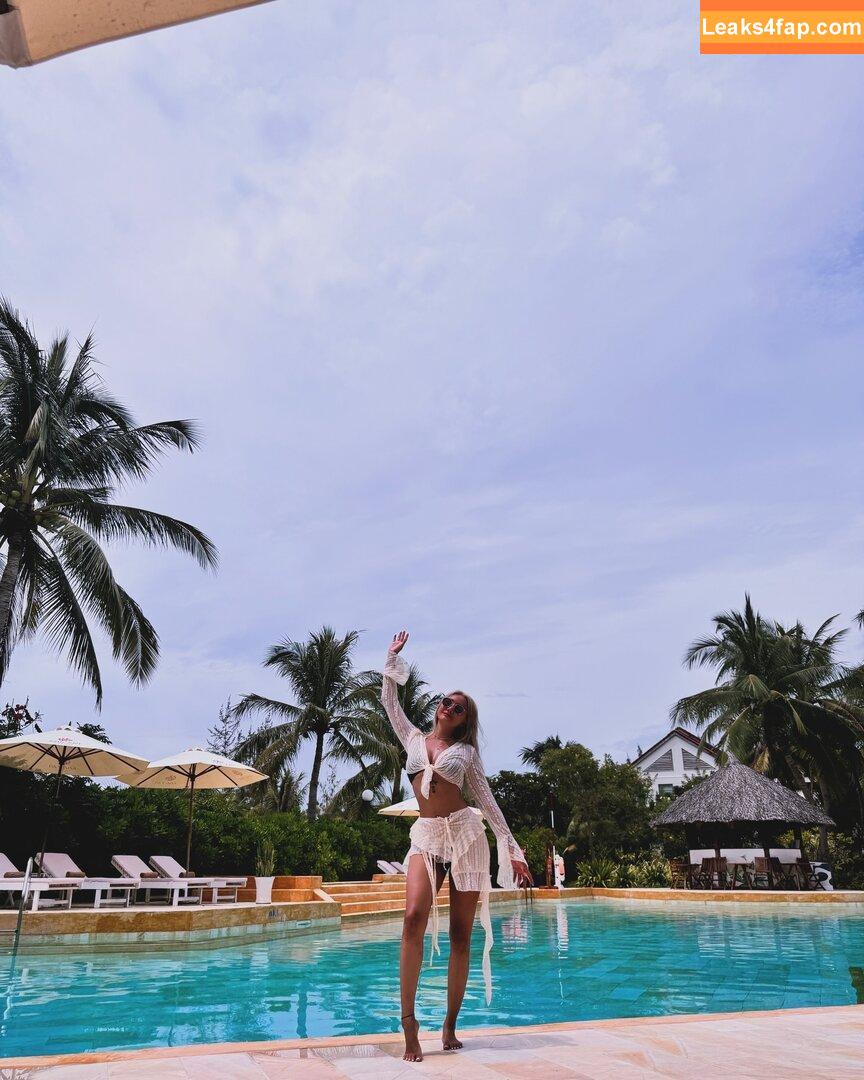 WomenK-pop /  leaked photo photo #3341