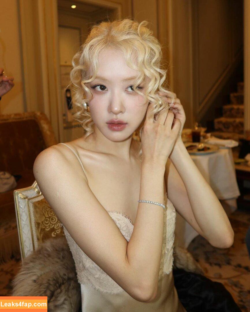 WomenK-pop /  leaked photo photo #3353