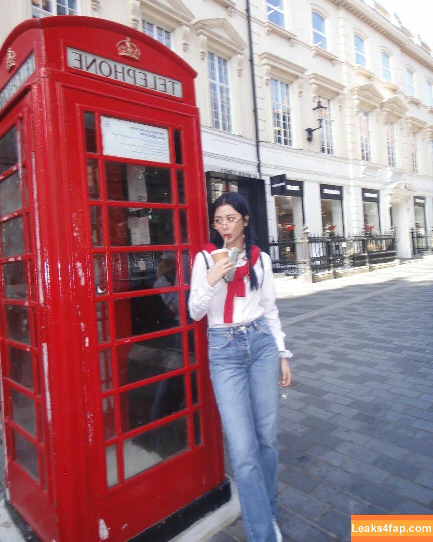 WomenK-pop /  leaked photo photo #3377