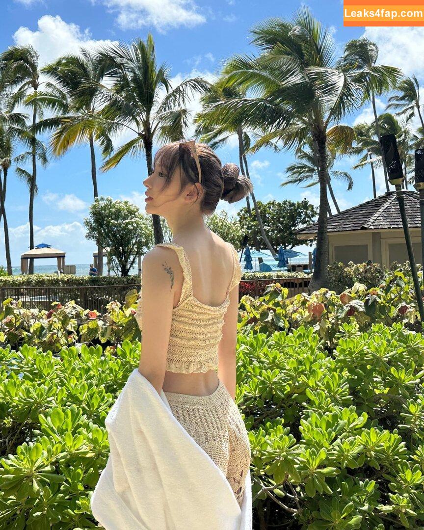 WomenK-pop /  leaked photo photo #3393