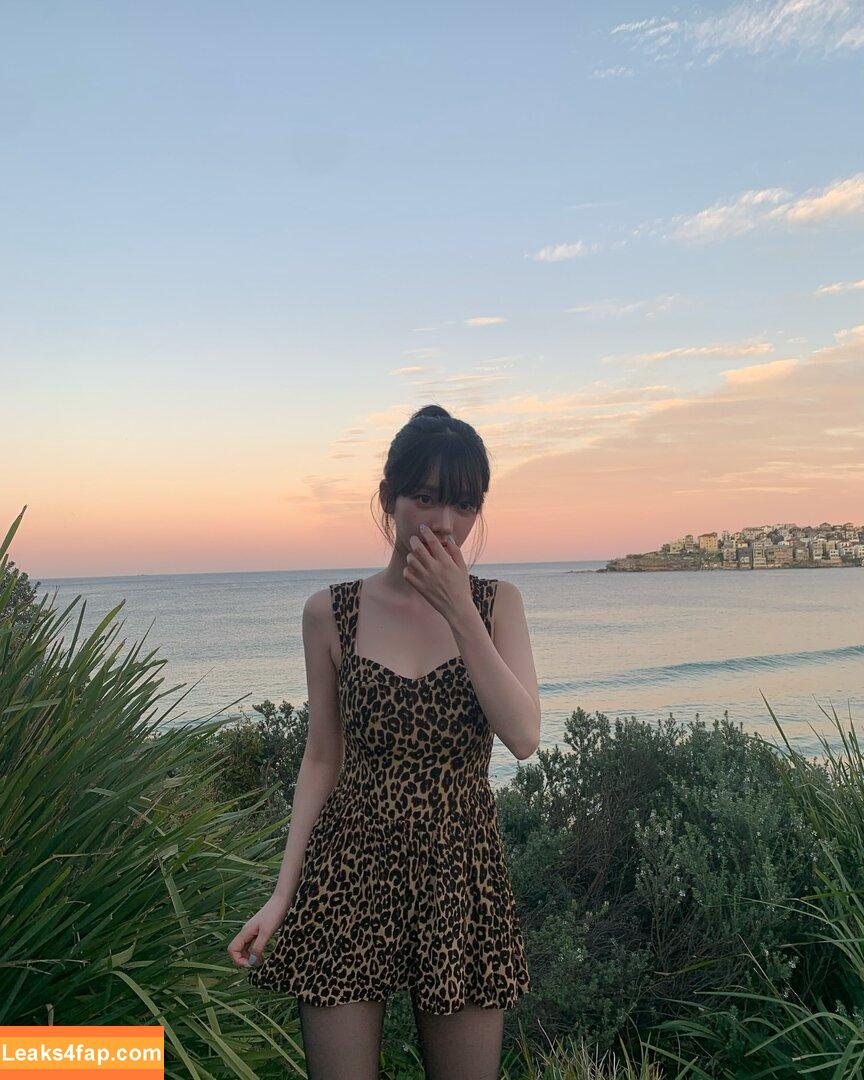 WomenK-pop /  leaked photo photo #3484