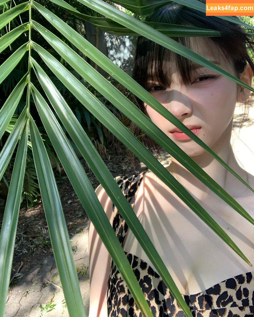 WomenK-pop /  leaked photo photo #3485