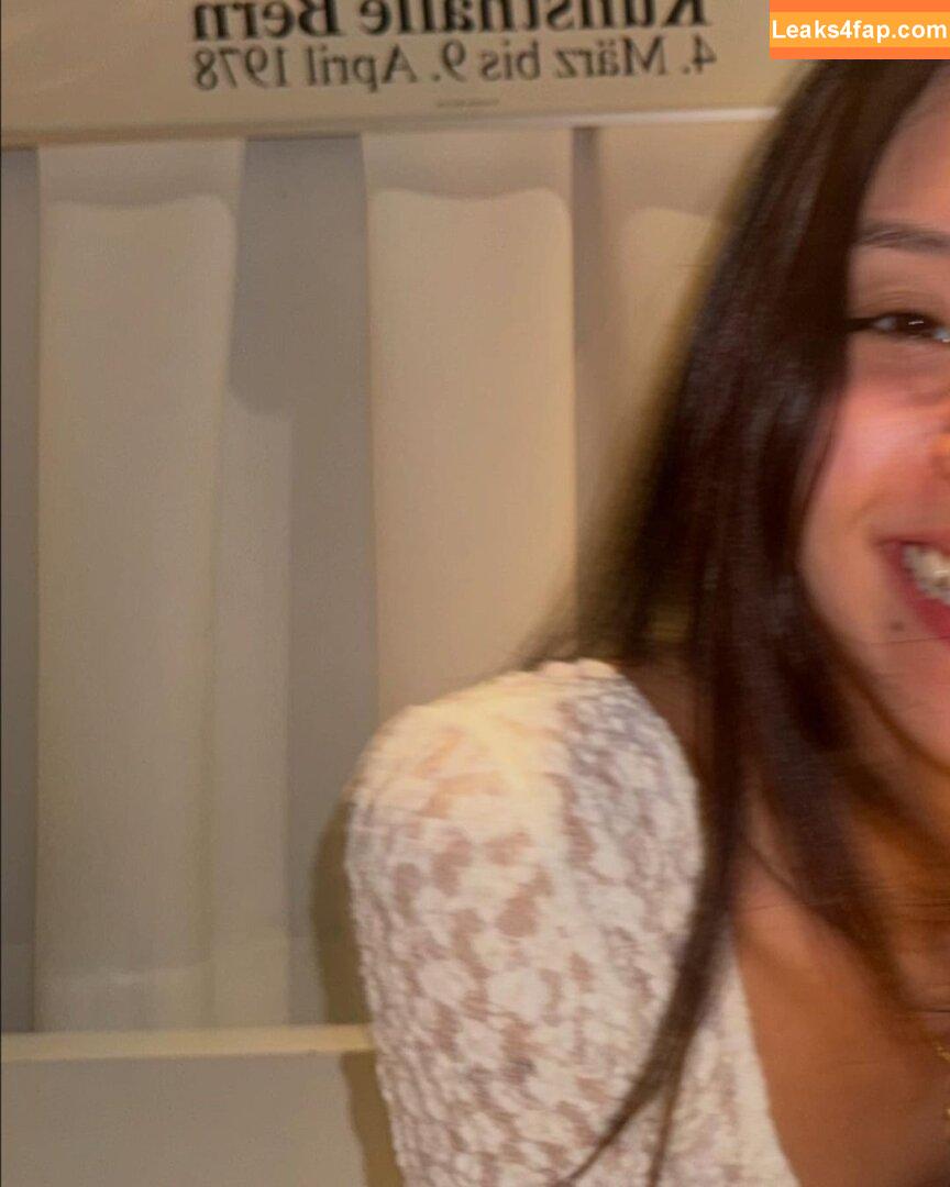 WomenK-pop /  leaked photo photo #3500