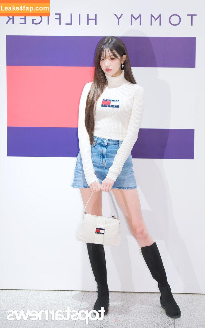 WomenK-pop /  leaked photo photo #3571