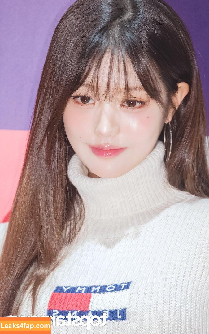 WomenK-pop /  leaked photo photo #3573