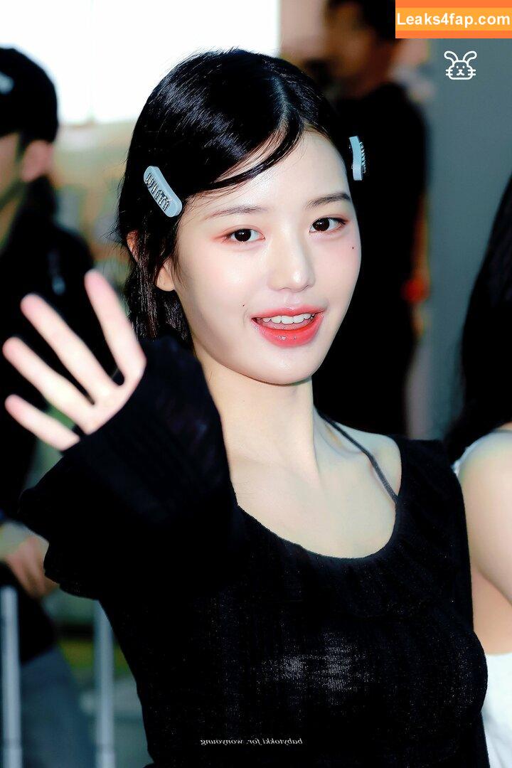 WomenK-pop /  leaked photo photo #3579