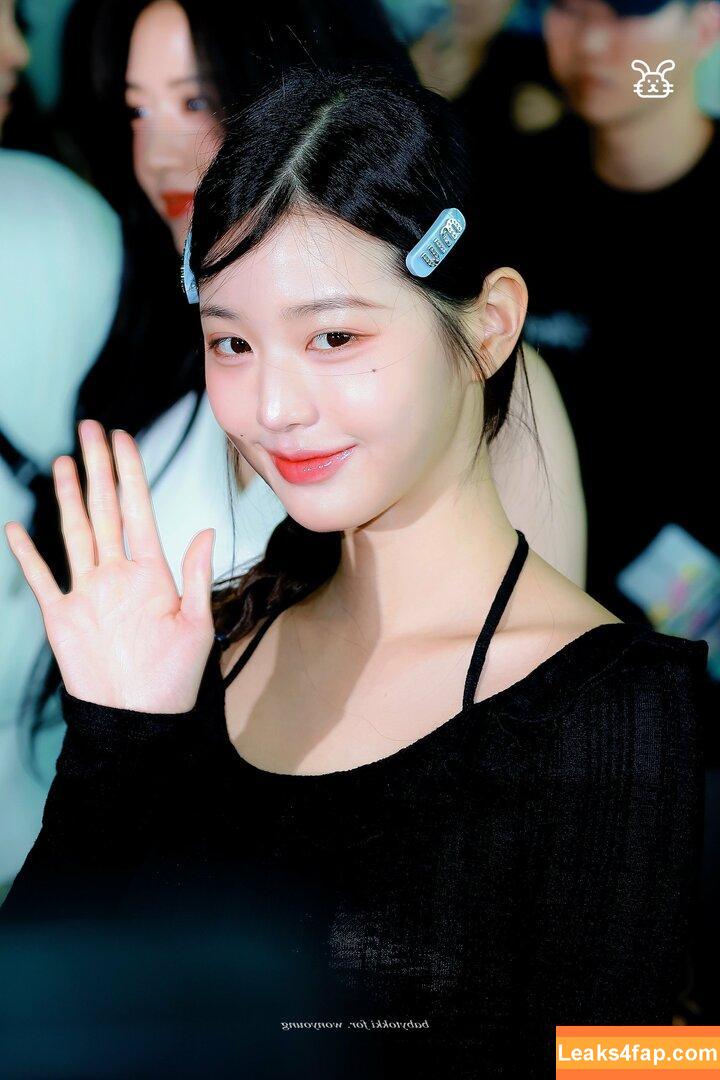 WomenK-pop /  leaked photo photo #3581