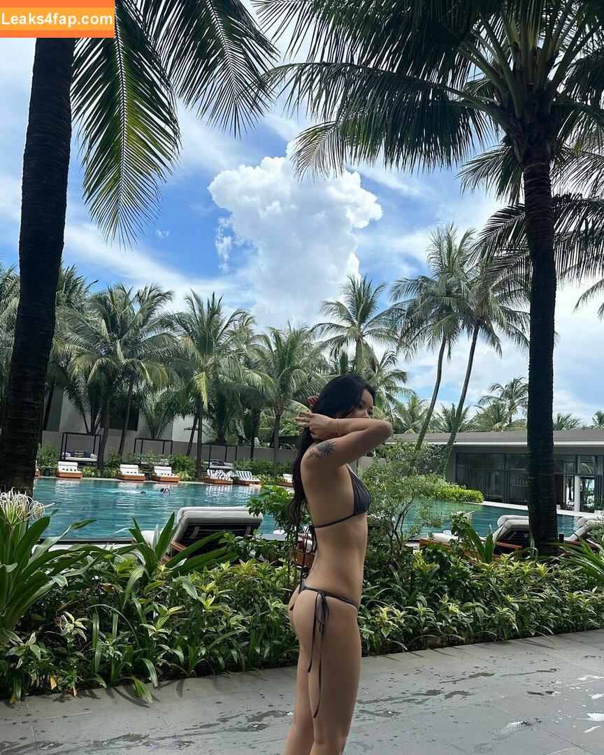 WomenK-pop /  leaked photo photo #3597