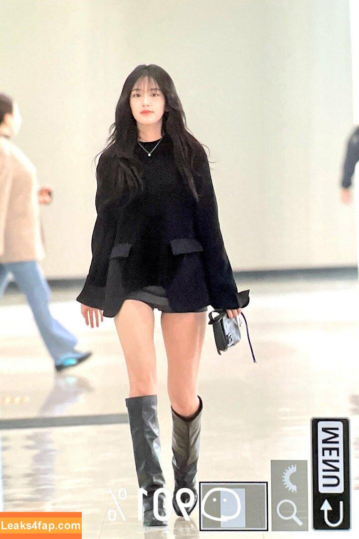 WomenK-pop /  leaked photo photo #3616