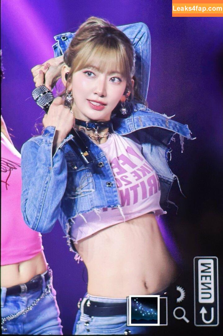 WomenK-pop /  leaked photo photo #3727