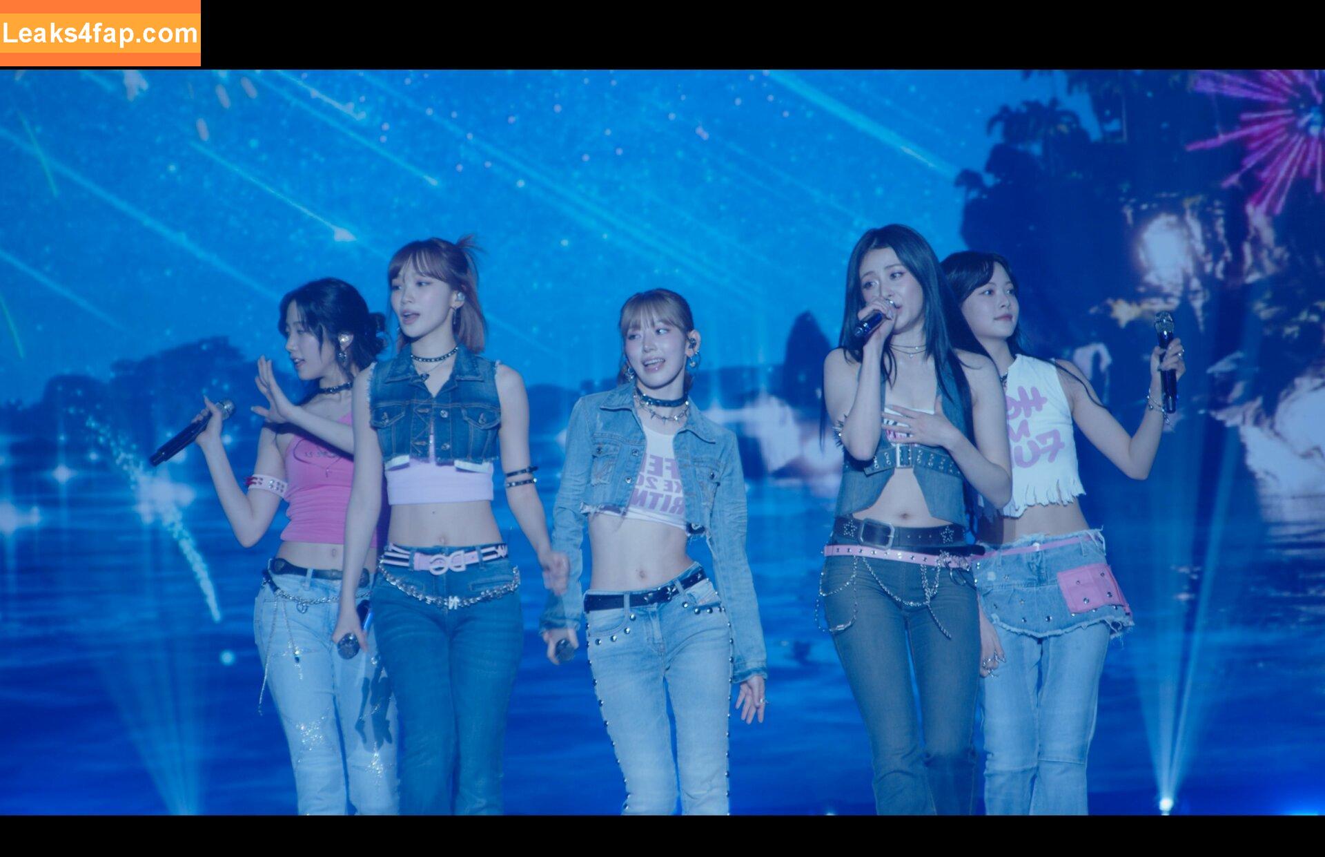 WomenK-pop /  leaked photo photo #3735