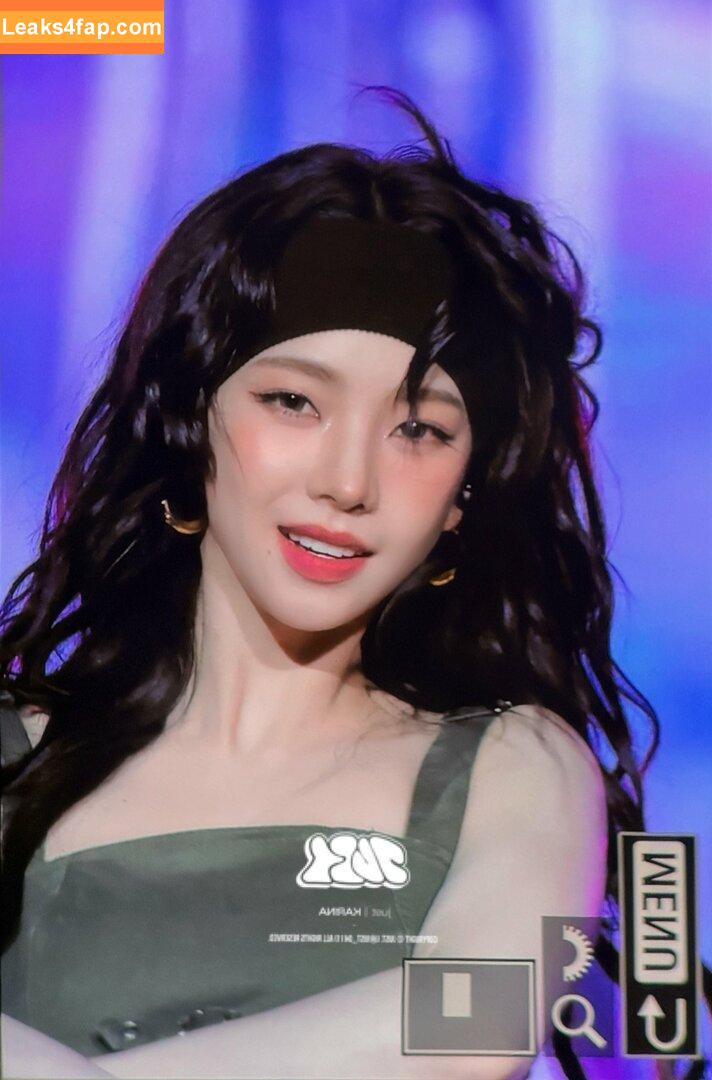 WomenK-pop /  leaked photo photo #3811