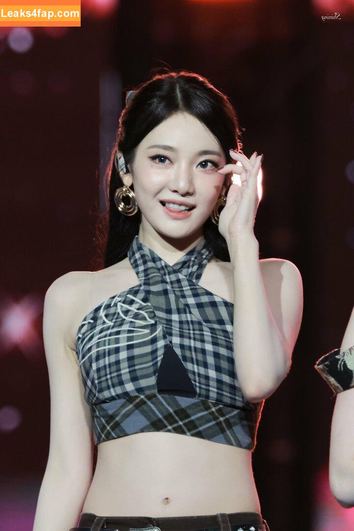 WomenK-pop /  leaked photo photo #3839