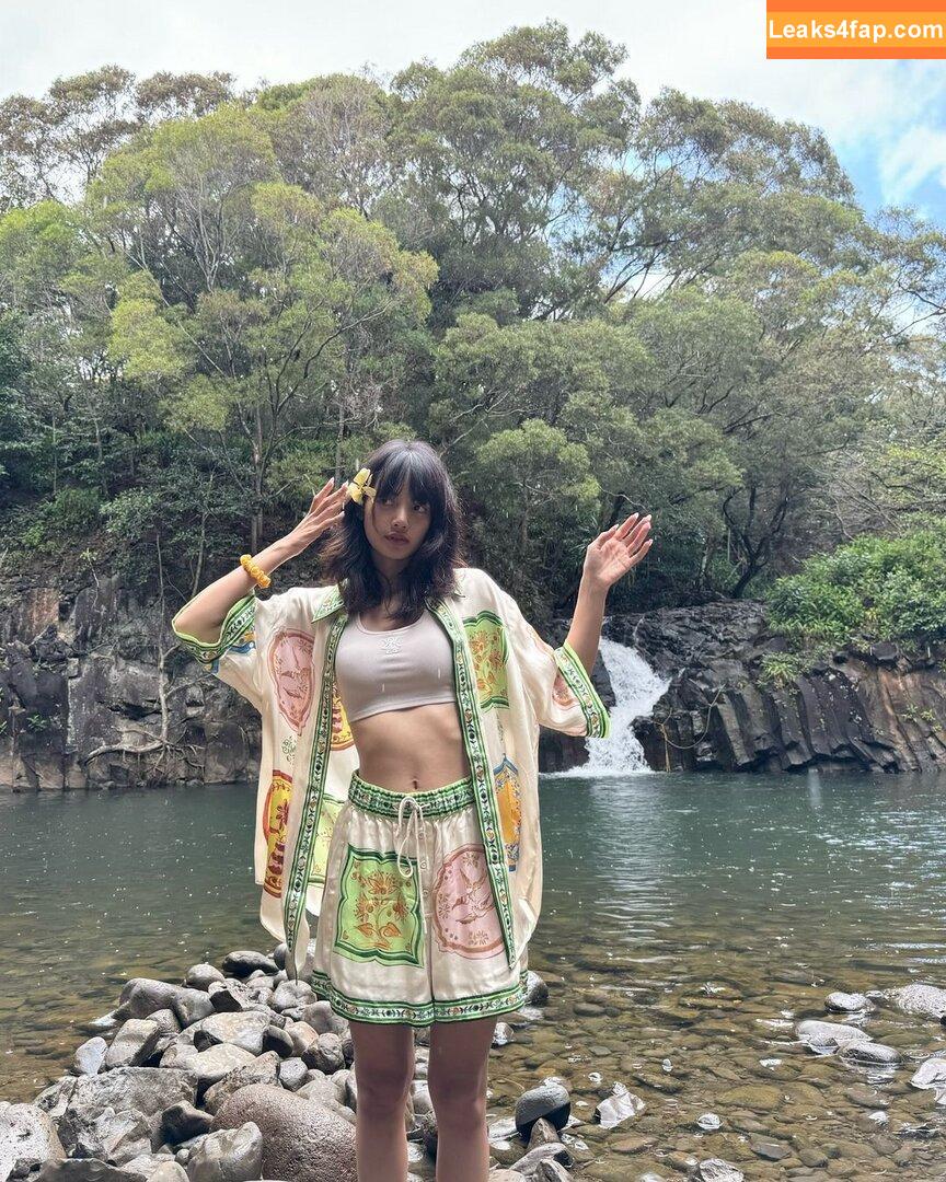 WomenK-pop /  leaked photo photo #3874