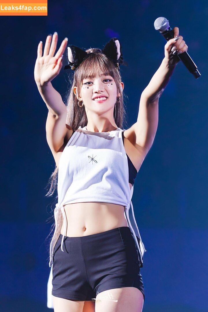 WomenK-pop /  leaked photo photo #3886