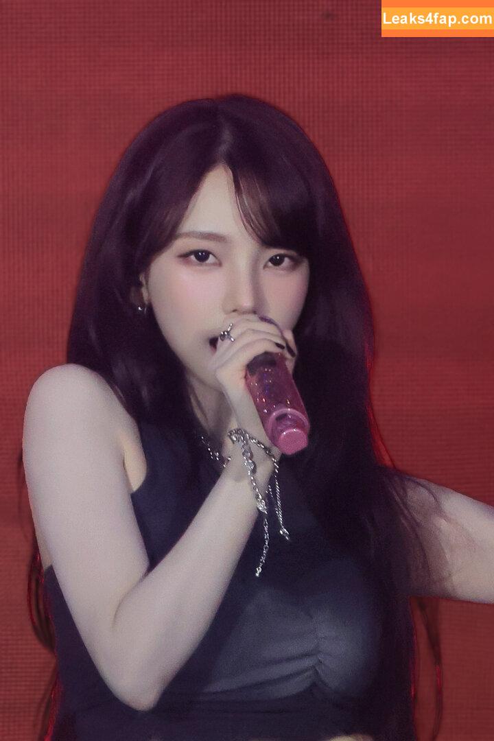 WomenK-pop /  leaked photo photo #3968