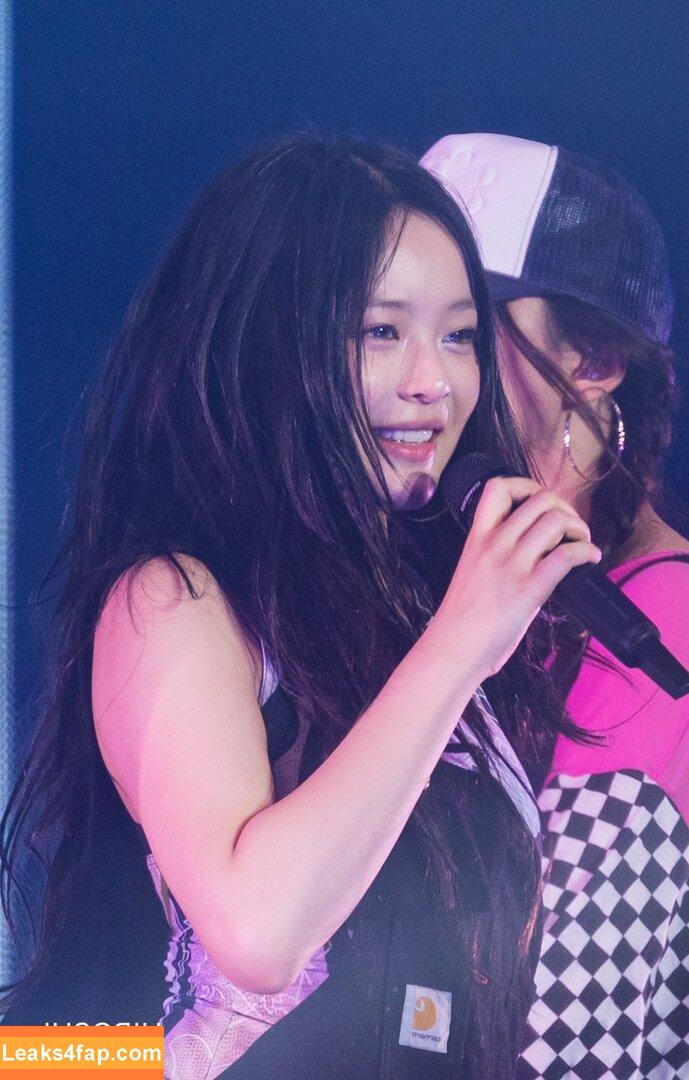 WomenK-pop /  leaked photo photo #3988