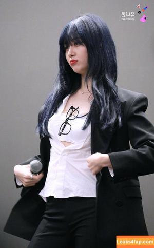 WomenK-pop photo #3195