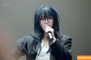 WomenK-pop photo #3200