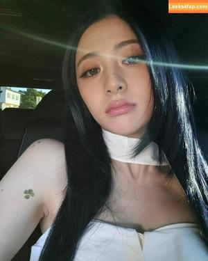 WomenK-pop photo #3212