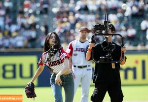 WomenK-pop photo #3268