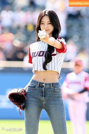 WomenK-pop photo #3270