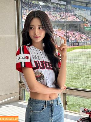 WomenK-pop photo #3306