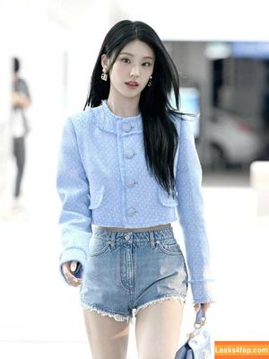 WomenK-pop photo #3325