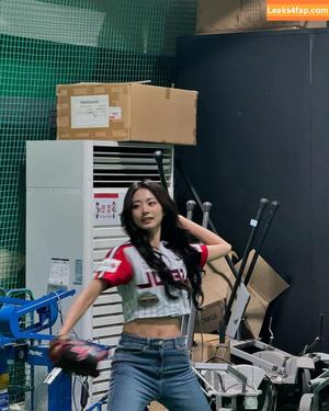 WomenK-pop photo #3368