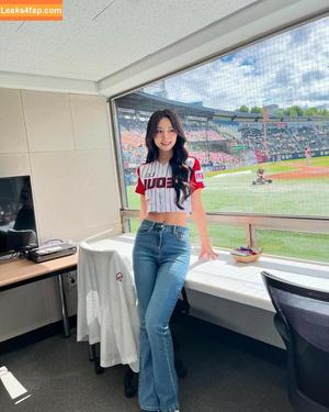 WomenK-pop photo #3373