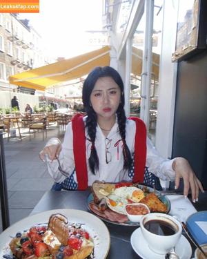 WomenK-pop photo #3381