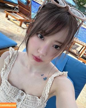 WomenK-pop photo #3389