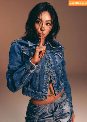 WomenK-pop photo #3460