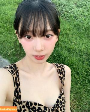 WomenK-pop photo #3479