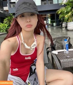 WomenK-pop photo #3491