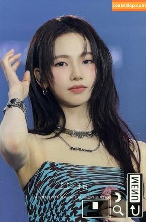 WomenK-pop photo #3511