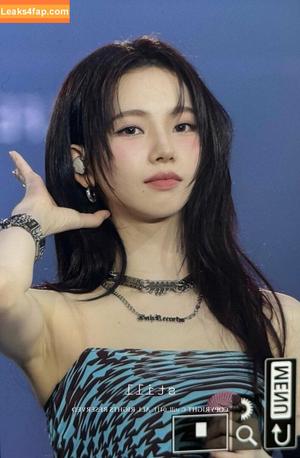 WomenK-pop photo #3512