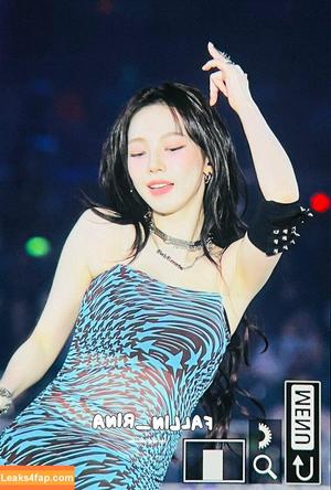 WomenK-pop photo #3513