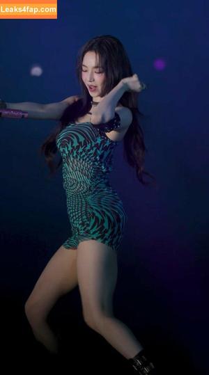 WomenK-pop photo #3521