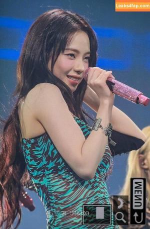 WomenK-pop photo #3525