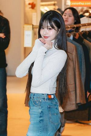 WomenK-pop photo #3563